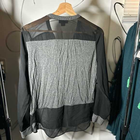 Metaphor Sheer Black Sleeve Blouse w/Gray Knit Bodice+Pockets, Medium - Picture 8 of 8